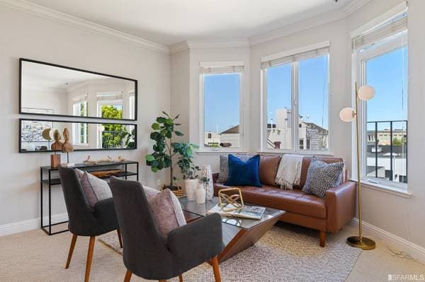 1BR/1BA Apartment on Cervantes Blvd · San Francisco photo 1