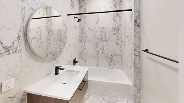 1BR/1BA Apartment · New York photo 3