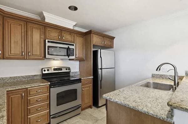 Beautiful 4BR/2BA Home in Outstanding West San Jose Location photo 5