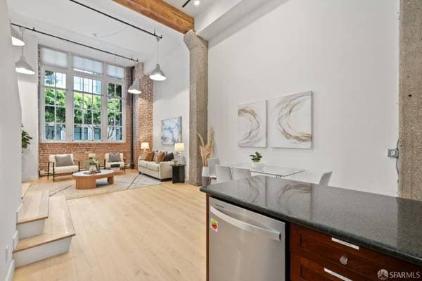 1BR/1BA Loft on 2nd St Unit 110c · San Francisco photo 2