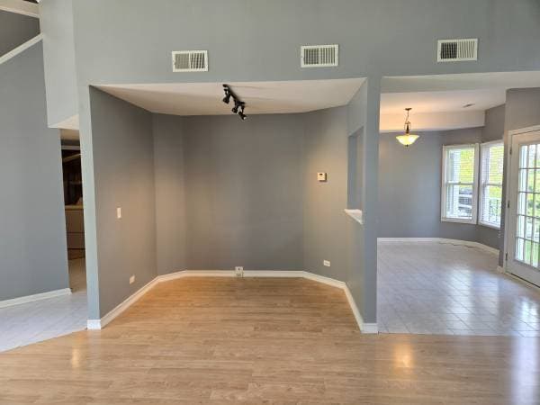 1BR/1BA Townhouse · Brooklyn photo 1