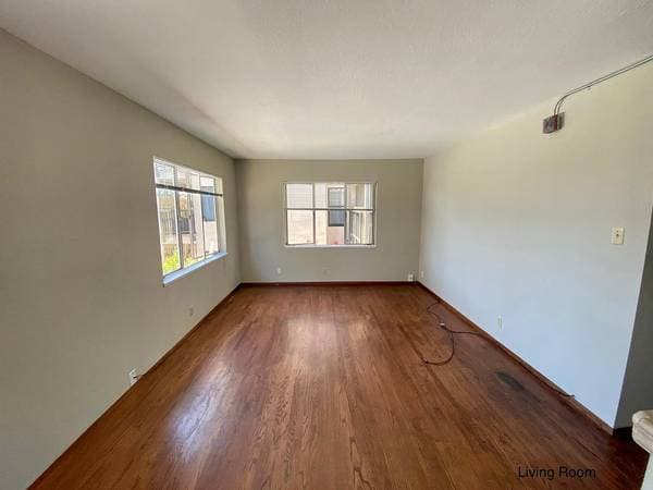 1BR/1BA Apartment on Hanover Avenue · Oakland photo 4