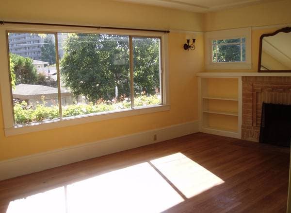 2BR/1BA Single Family House on Entrada Ave · Oakland photo 2