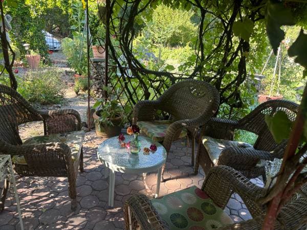 2BR/1BA Single Family House · Glen Ellen photo 1