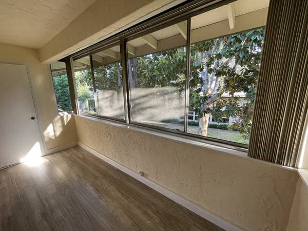 2BR/1BA Condo · Campbell photo 2