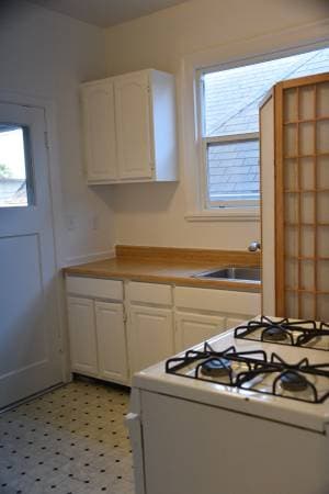1BR/1BA Apartment on 5th Avenue · Oakland photo 4