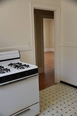 1BR/1BA Apartment on 5th Avenue · Oakland photo 5