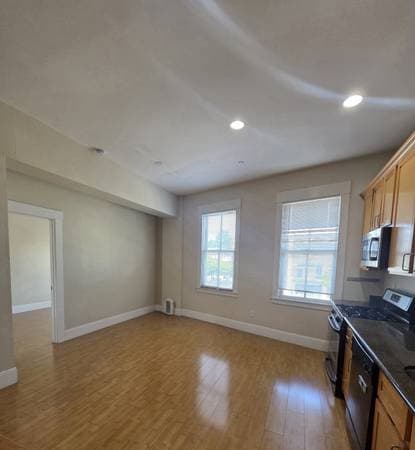 4BR/2BA Condo on Telegraph Ave · Berkeley photo 3