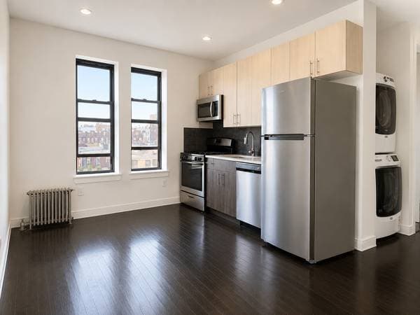 1BR/1BA Apartment on 163rd St · Whitestone photo 1