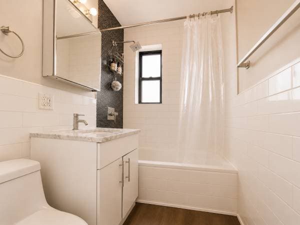 1BR/1BA Apartment on 163rd St · Whitestone photo 5