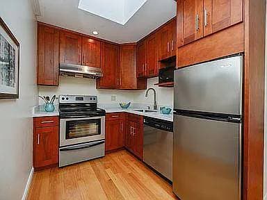 1BR/1BA Apartment on 2nd Ave · San Francisco photo 2