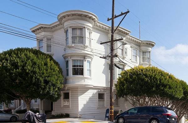 3BR/2BA Apartment · San Francisco photo 1