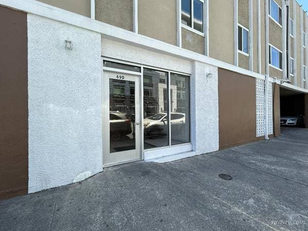 1BR/1BA Apartment · Redwood City photo 2