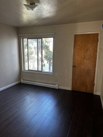 2BR/1BA Apartment on 25th Ave · San Francisco photo 4