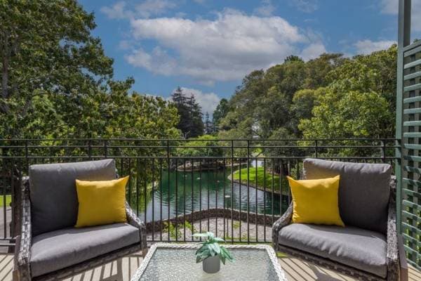 1BR/1BA Condo · San Mateo photo 1