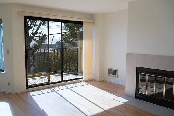 2BR/2BA Single Family House on Carolina St · San Francisco photo 1