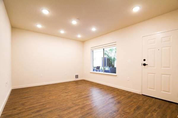 3BR/2BA Apartment on Dwight · Berkeley photo 5
