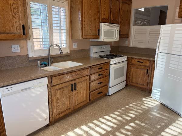3BR/2BA Single Family House · Tracy photo 2