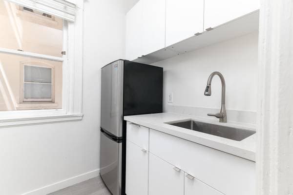 0BR/1BA Apartment on O'Farrell · San Francisco photo 2