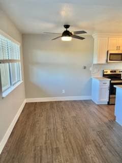 2BR/2BA Apartment · Larkspur photo 2