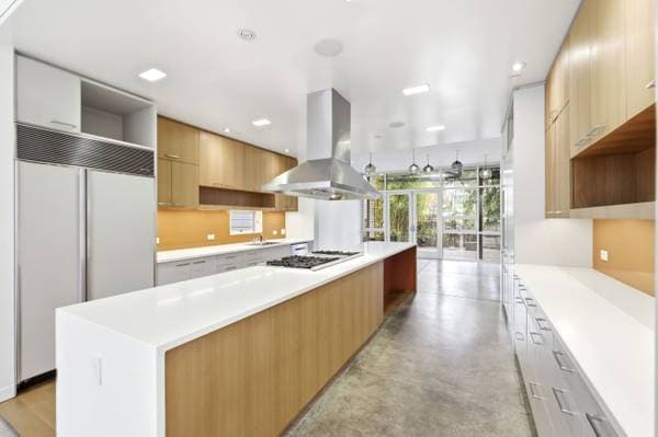 1076 S Van Ness Avenue, San Francisco (Single Family) photo 5