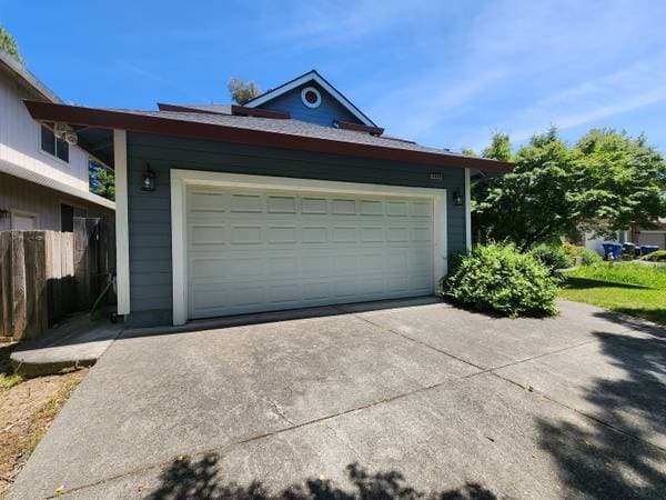 9609 Lord Drive, Windsor (Single Family) photo 2