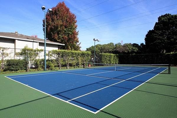 2BR/1BA Apartment on Catamaran Street · San Mateo photo 3