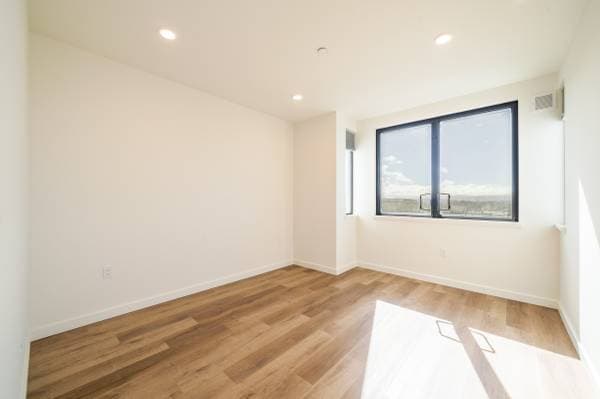 3BR/2BA Apartment on 33rd Avenue · San Francisco photo 4