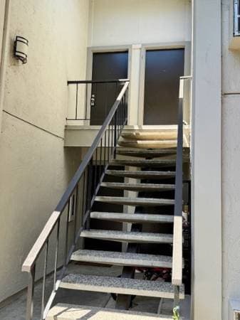 1BR/1BA Condo on Marchbanks Drive · Walnut Creek photo 4