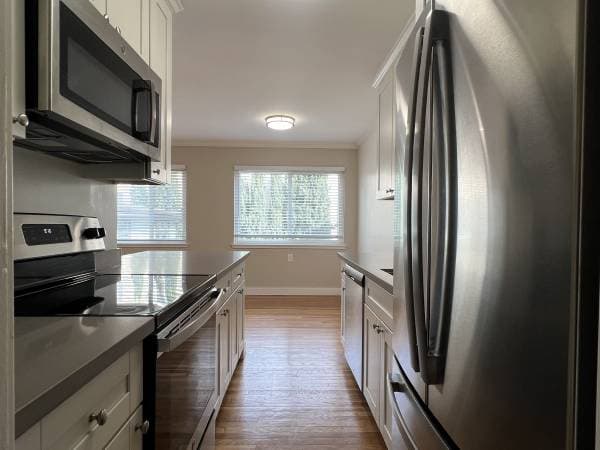 1BR/1BA Apartment · Oakland photo 2