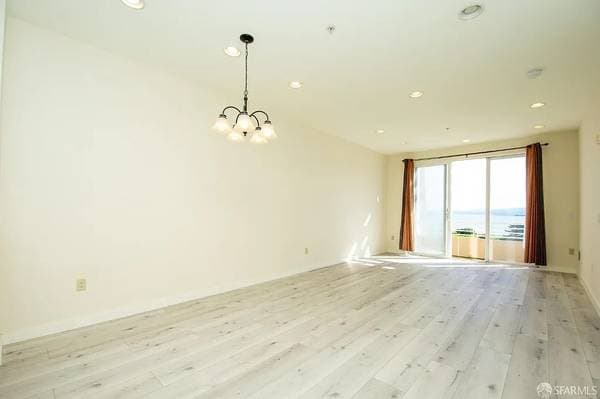 2BR/2BA Apartment on Crescent Way · San Francisco photo 1