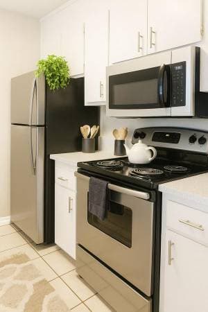 1BR/1BA Apartment on Pine St · Concord photo 3
