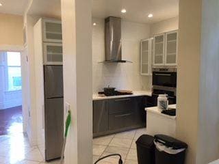 2BR/2BA Flat · San Francisco photo 2