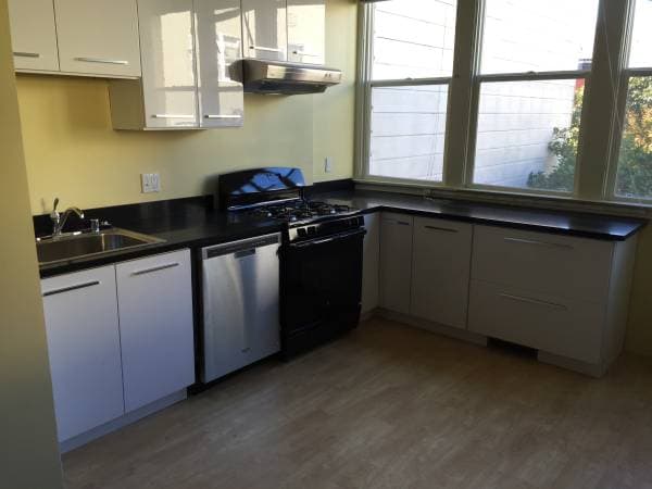 3BR/1BA Apartment · San Francisco photo 1