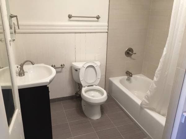 3BR/1BA Apartment · San Francisco photo 3