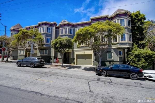 1BR/1BA Condo on Laguna St · San Francisco photo 1