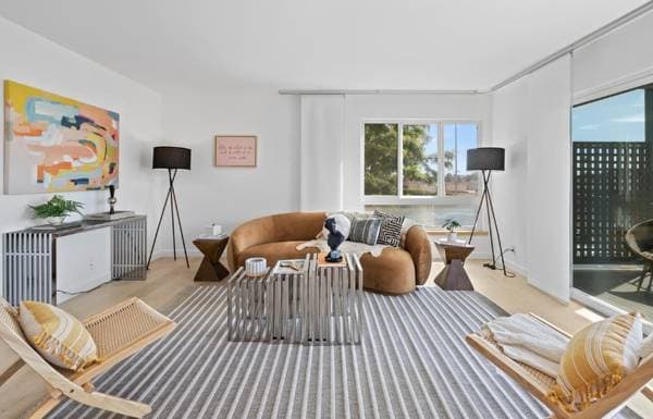 1BR/1BA Condo · San Mateo photo 1