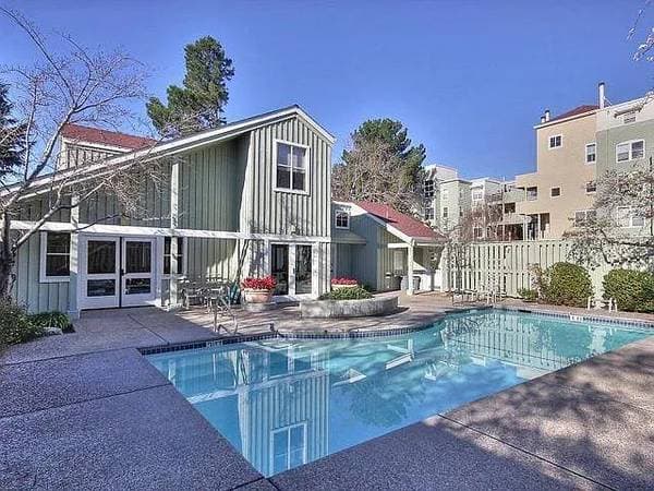 1BR/1BA Apartment · San Mateo photo 5