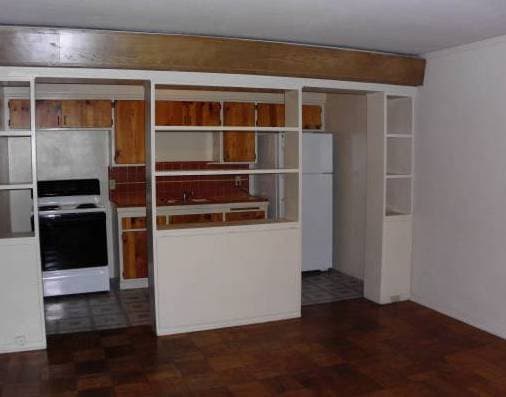 1BR/1BA Apartment · Oakland photo 2