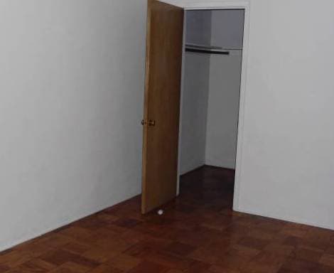 1BR/1BA Apartment · Oakland photo 4
