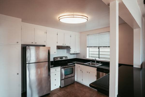 2BR/1BA Apartment on Clipper · San Francisco photo 1