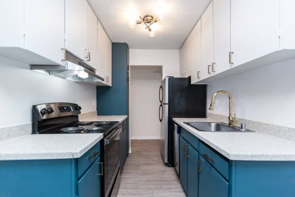 2BR/1BA Apartment on Clay Street · San Francisco photo 4