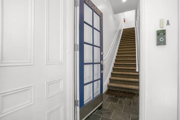 0BR/1BA Apartment on Pine St · San Francisco photo 2