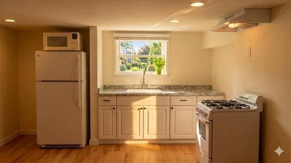 0BR/1BA Apartment · San Rafael photo 2