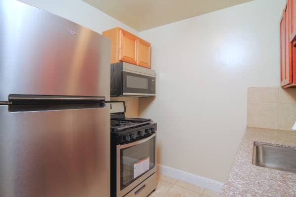 2BR/1BA Apartment on Cadillac Dr · Campbell photo 1