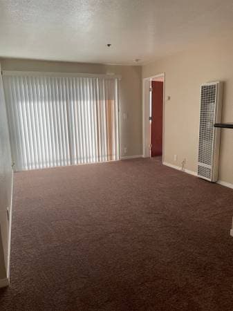 2BR/2BA Apartment on Macarthur Blvd · Oakland photo 3