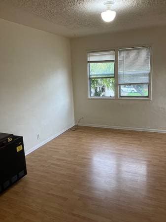 2BR/1BA Duplex · El Cerrito photo 1