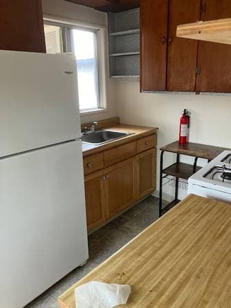 2BR/1BA Duplex · El Cerrito photo 3