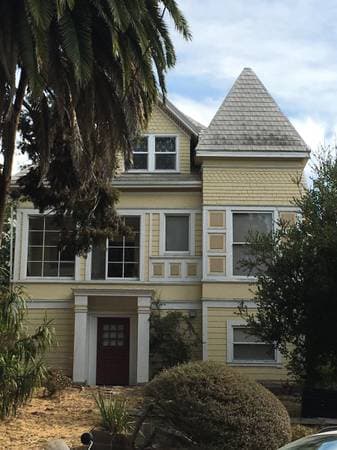 1BR/1BA Apartment · Oakland photo 1