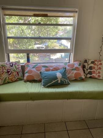 1BR/1BA Apartment · Oakland photo 4